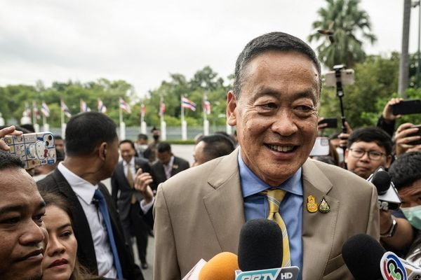 MK Thailand Pecat Perdana Menteri Srettha Thavisin